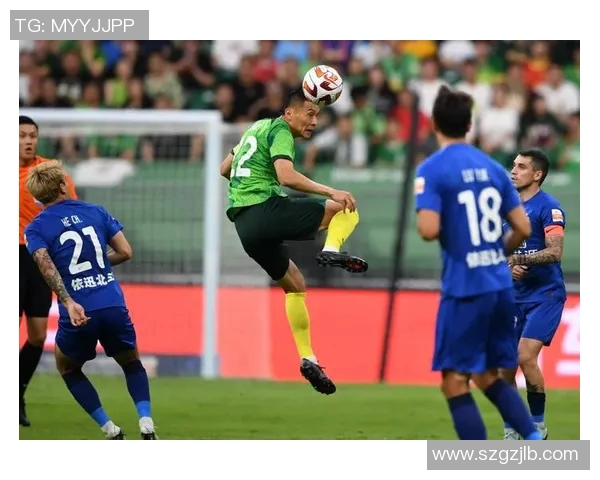 足球之魂:深入解析北京足球队的团队协作与默契配合 足球之魂:深入解析北京足球队的团队协作与默契配合