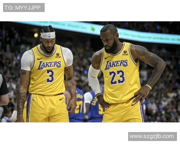 太阳对湖人精彩在线直播全程回顾与赛后分析尽在此处 太阳对湖人精彩在线直播全程回顾与赛后分析尽在此处