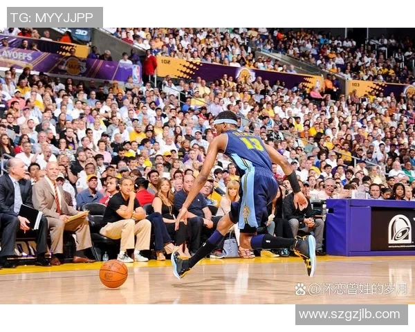 夏季联赛精彩对决湖人队与国王队的激烈较量引发球迷热议 夏季联赛精彩对决湖人队与国王队的激烈较量引发球迷热议