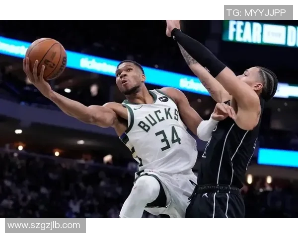 字母哥愤怒撕毁球衣雄鹿惨败引发更衣室激烈冲突 字母哥愤怒撕毁球衣雄鹿惨败引发更衣室激烈冲突