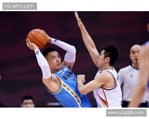 CBA复赛北京首钢迎战浙江队全力争胜展现强大实力 CBA复赛北京首钢迎战浙江队全力争胜展现强大实力